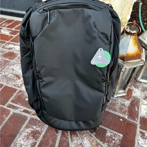 PEAK DESIGN Travel Backpack New